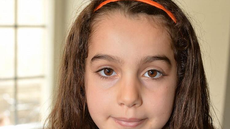 Fatine (9) aus Bamberg: "Ich fand die Vorlesung sehr interessant. Vor allem, wie genau so eine Kuppel in einer Moschee gebaut wurde. Ich hatte auch gedacht, dass nicht alle eine Kuppel haben. Ich kenne die Moschee in Bamberg in der Nähe vom Schlachthof. Die hat keine Kuppel."