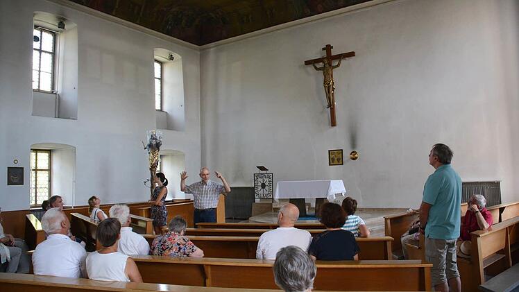 Die Gäste des Tag des offenen Denkmals sahen in Maria Bildhausen einmal von einer ganz anderen Seite. Foto: Hanns Friedrich