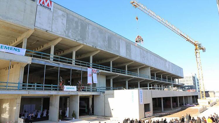 Richtfest für Siemens-Bürogebäude. Foto: Barbara Herbst