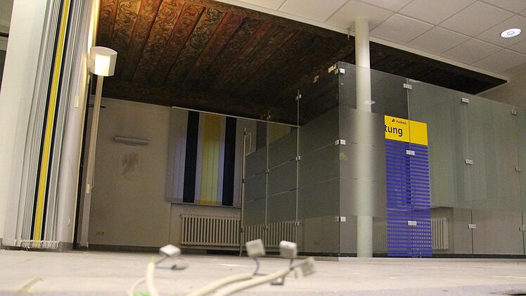 Im ehemaligen Schalterraum könnte ein Bürgerbüro einziehen