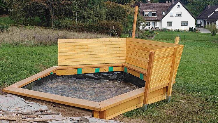 Wanderbaumallee verschönert Bamberger Schulen und Kitas