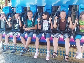 Der Besuch des Freizeitparks in Geiselwind geh&ouml;rt zu den H&ouml;hepunkten des Aufenthaltes der Kinder aus der Ukraine. Foto: Tschernobyl Kinderhilfe