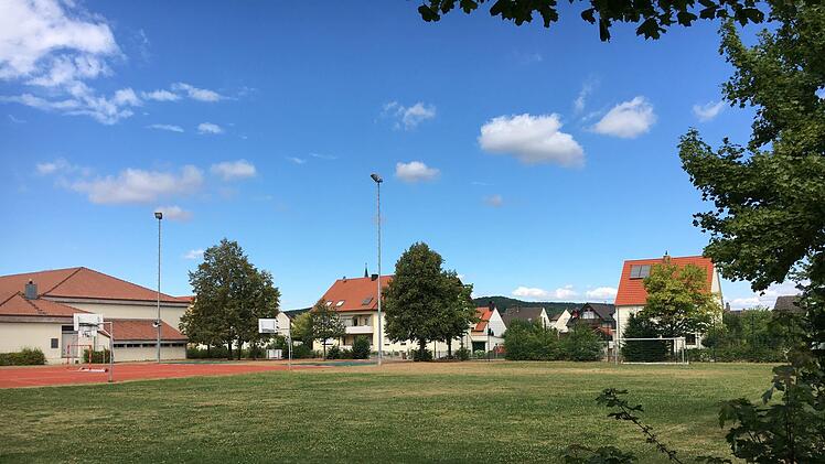 Das Schulsportgelände wird heuer als Kerwa-Areal genutzt,Foto: Anette Schreiber