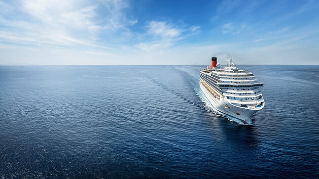 Kreuzfahrt, Kreuzfahrtschiff, Mittelmeer