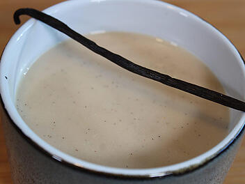 vanillesosse-selbstgemacht.jpg