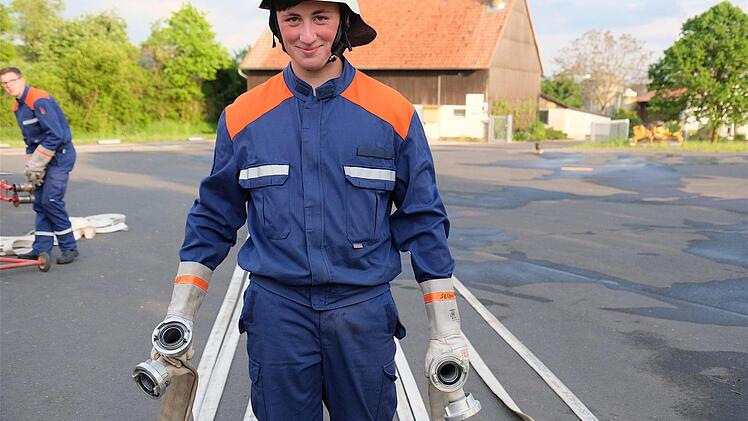 Noah Selbert erhielt sein Bronzeabzeichen bei der Leistungsprüfung. Foto: Gerd Schaar