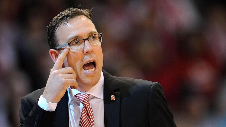 Chris Fleming und die Brose Baskets m&uuml;ssen vier Stunden fr&uuml;her als geplant die Reise nach Niedersachsen antreten. Fleming trifft am Samstag bei den Artland Dragons &uuml;brigens auf seinen Ex-Klub. Foto: dpa