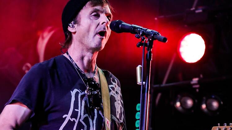 a-ha-Gitarrist Pål Waaktaar-Savoy beim Konzert in Coburg.Foto: Matthias Hoch