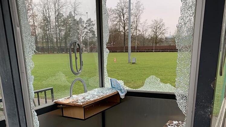 Bamberg: Sachbesch&auml;digung am Fuchs-Park-Stadion