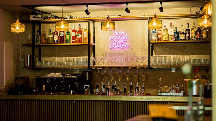Die Karte in der SoHo Bar reicht von eigenen Signature Drinks &uuml;ber Tiki- und Fancy-Cocktails bis zu Klassikern, Spritz-Varianten und alkoholfreien Kreationen.