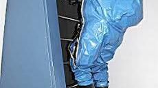 Die unendliche Leiter ist eine echte Herausforderung, wenn man einen CSA-Anzug trägt