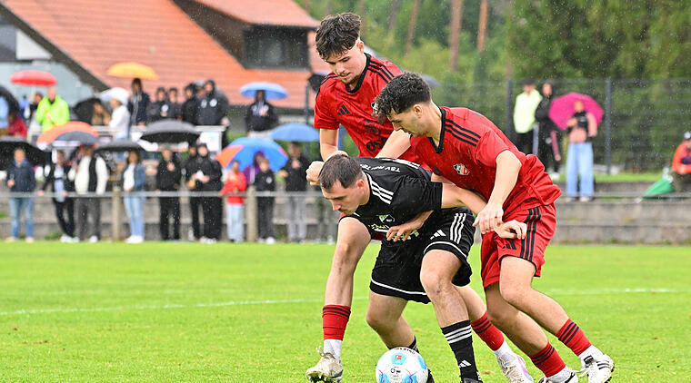 Kreisliga 1: TSV R&ouml;ttenbach dr&auml;ngelt sich an die Spitze
