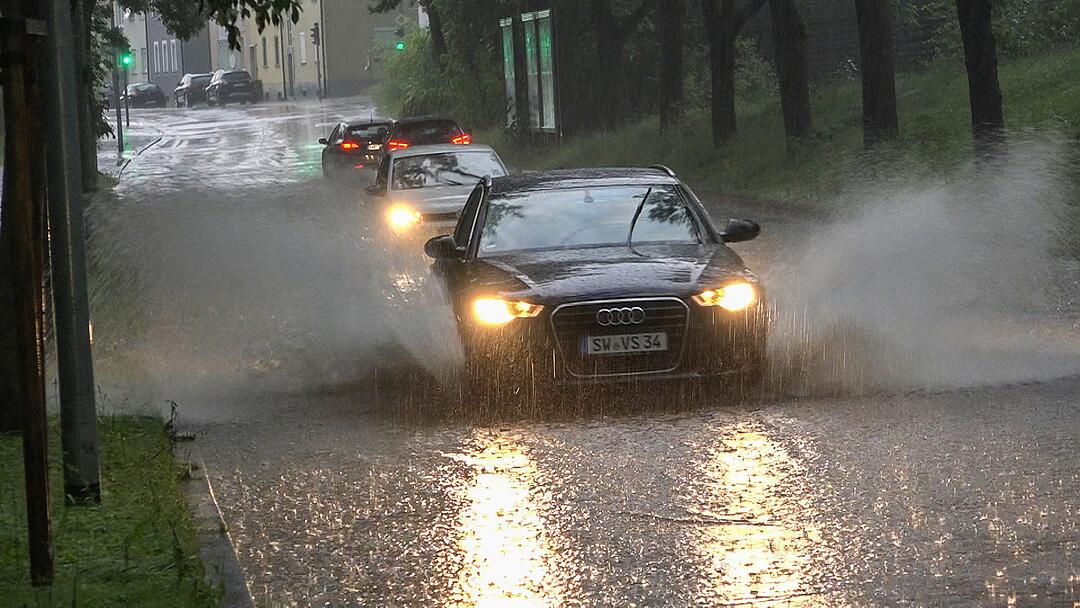 Blitz, Donner und ganz viel Wasser