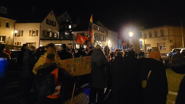 Bad Berneck: Wirt zu Protesten gegen AfD-Sitzung - "wenn ich das gewusst h&auml;tte"