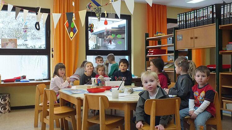 Die Ausstattung der Gruppe 3 wird den Erfordernissen für Krippenkinder angepasst. Foto: Björn Hein