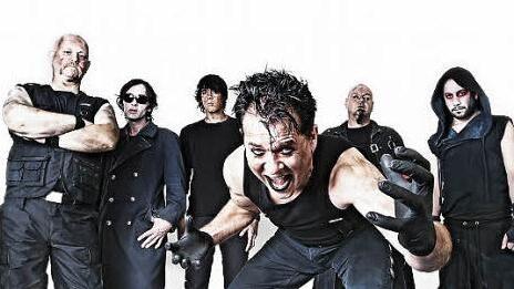 Erstmals sorgen Stahlzeit für härtere Klänge. Die Nachfrage nach einem Rockkonzert gab es immer wieder. Foto: privat