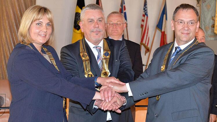 Konstituierende Stadtratssitzung am 5. Mai mit Zweiter Bürgermeisterin Birgit Weber und Drittem Bürgermeister Thomas Nowak.