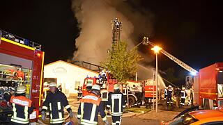 Gro&szlig;brand in Schreinerei