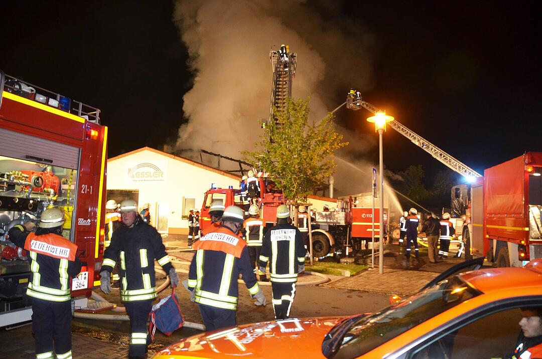 Gro&szlig;brand in Schreinerei