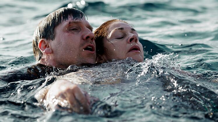 Gef&auml;hrliche Ermittlungen: Das "Zielfahnder"-Duo Lars R&ouml;wer (Hanno Koffler) und Hanna Landauer (Ulrike C. Tscharre) riskiert auch diesmal viel.