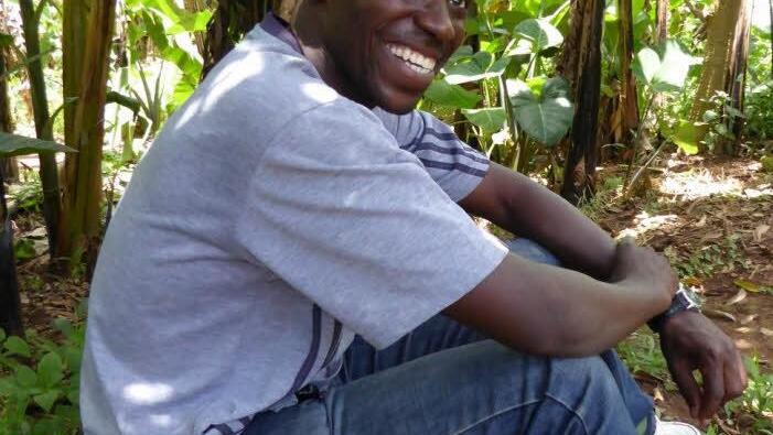 Martine Mwampamba ist eine wichtige Kontaktperson für Kivuko. Hilfe zur Selbsthilfe bietet der Verein, in dem er Mwampamba ein Fernstudium mit den gerade im dortigen Land vernachlässigten Gebieten Medizin und soziale Arbeit ermöglicht. Foto: Kivuko