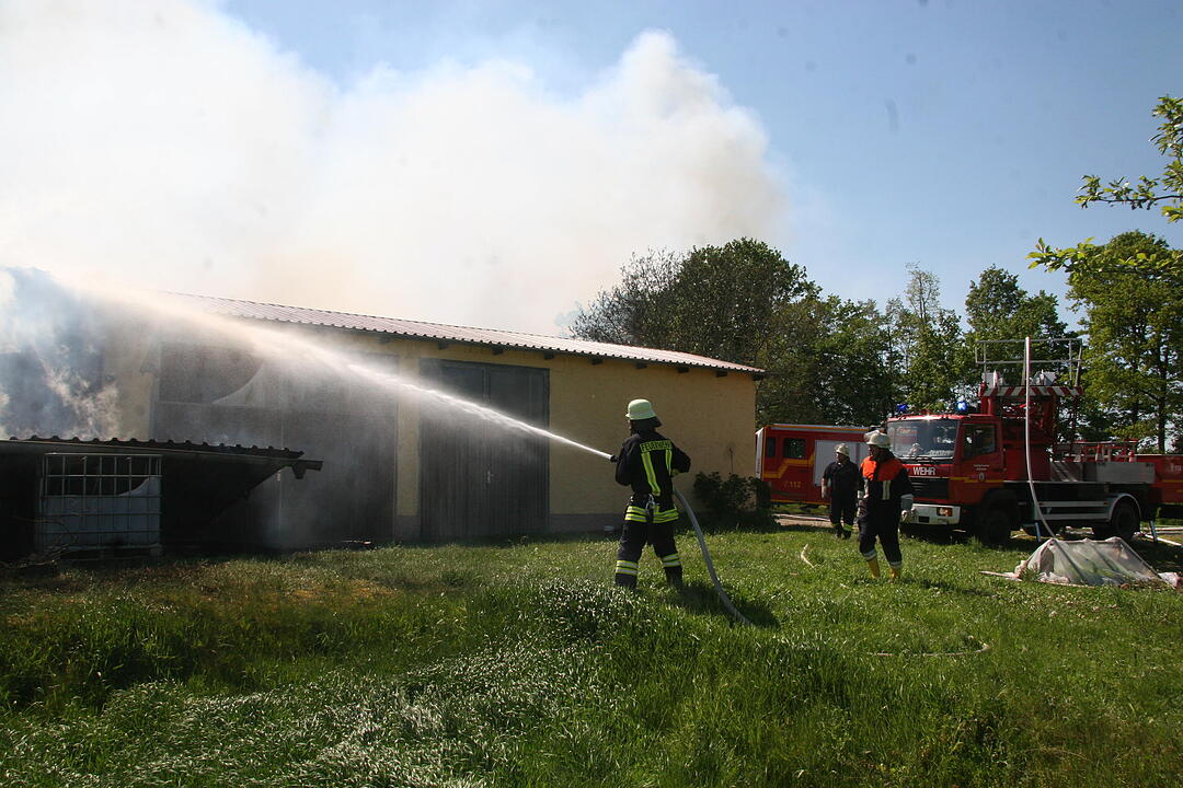 Feuer auf Aussiedlerhof