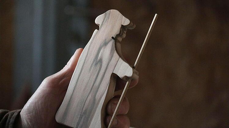 Geräuchertes Platanenholz ist besonders charakteristisch.