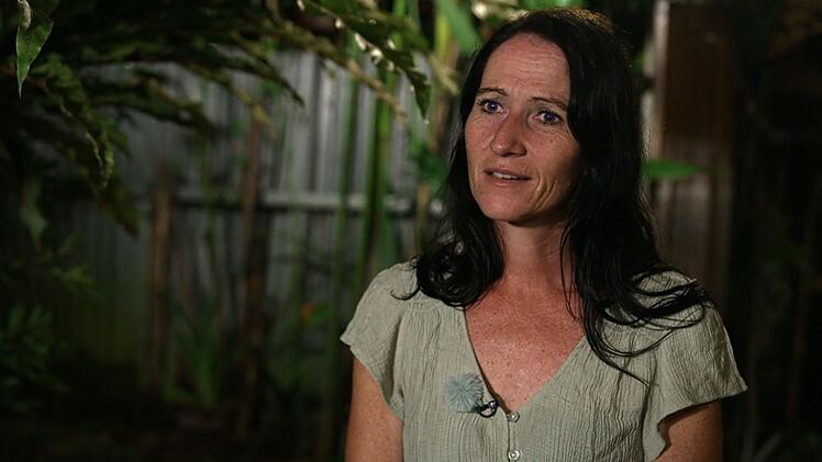 Die Pferdewirtin will sich für einen ihrer Hofherren entscheiden.