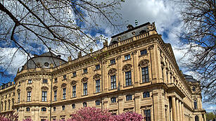 Die Würzburger Residenz im Frühling