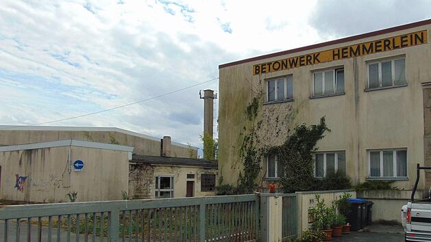Das ehemalige Betonwerk Hemmerlein in Neunkirchen am Brand. Foto: Petra Malbrich