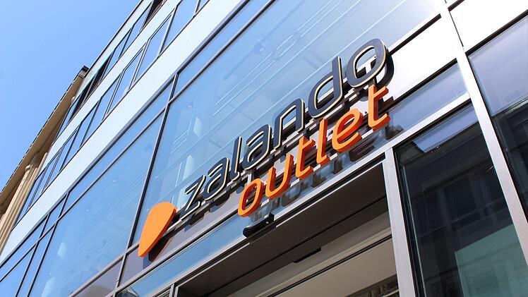 Zalando kündigt einen Outlet Store für Nürnberg an: So sieht der Laden in Stuttgart aus. Foto: Zalando SE, Mirass Ebrahimi Majdabadi