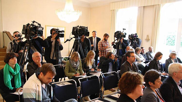 Riesig war der Medienrummel gestern im Staatsbad Bad Brückenau.