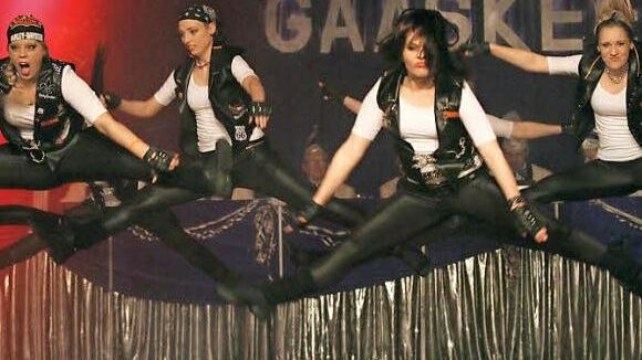 Europäische Spitzenklasse auf der "Gaaskeeser"-Bühne: Das New Age Dance Team rief Begeisterungsstürme hervor. Fotos: Bertram Wagner