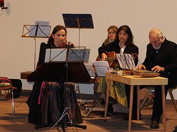 Ein Jubiläum gab es bei der Hassenbacher Stubenmusik  Foto: Marcus Leitner