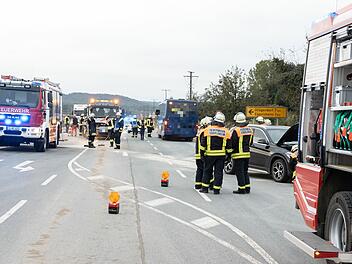 48-j&auml;hriger prallt auf Sattelzug