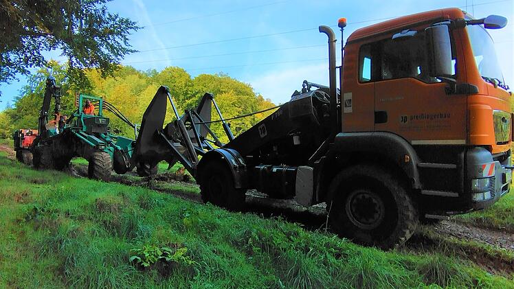 Ebermannstadt: Nach einj&auml;hriger Planung nun gestartet - Stadtwerke bauen Solarpark Poxstall