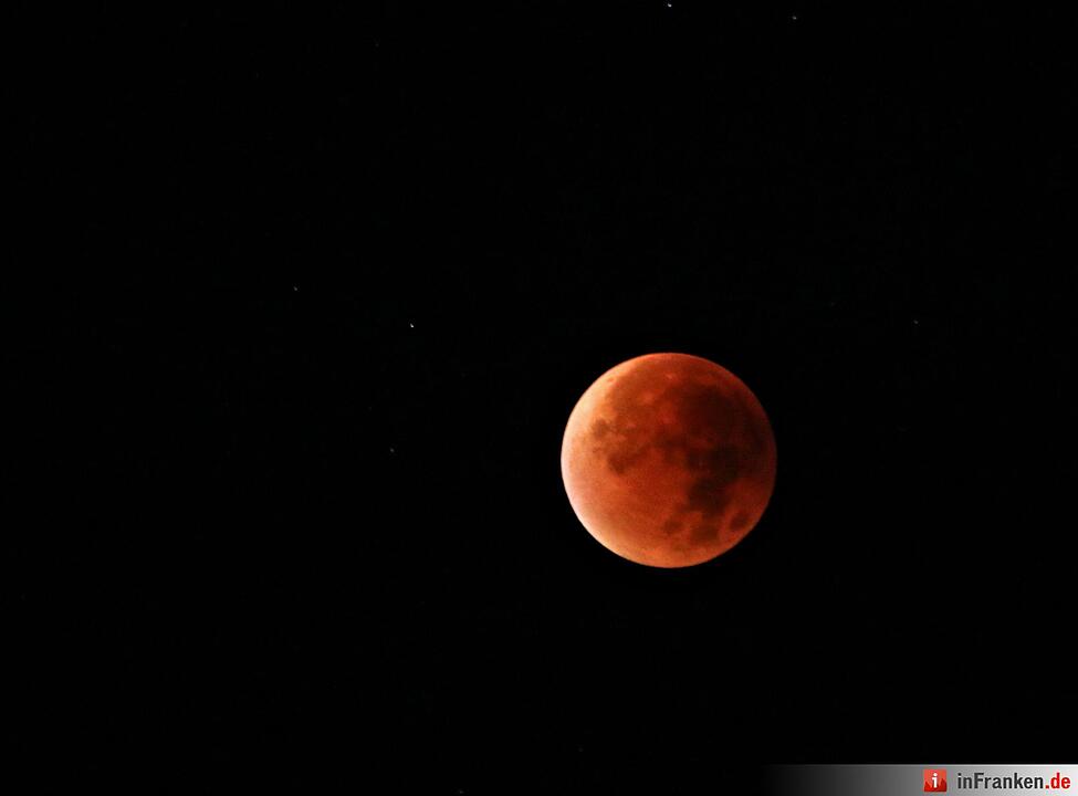 Blutmond über Franken