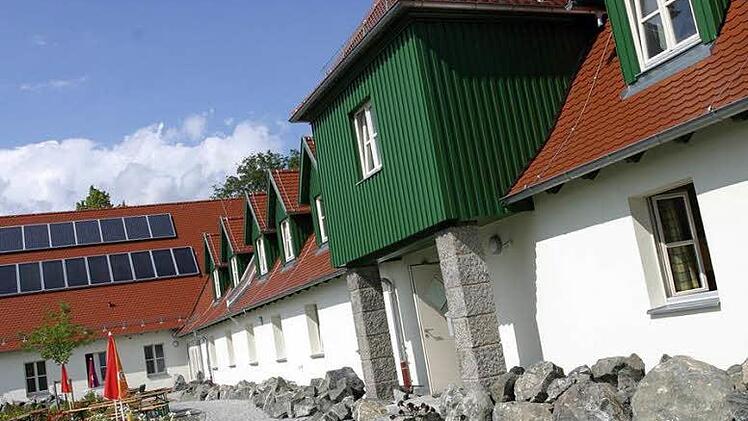 "Von außen hui, von innen schön": Die Jugendherberge in Wirsberg punktet in allen Bereichen. Foto: Gemeinde Wirsberg