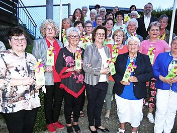 Bei der Jubiläumsfeier "40 + 1" der Damengymnastikgruppe des RSC Marktleugast fanden auch Ehrungen statt.