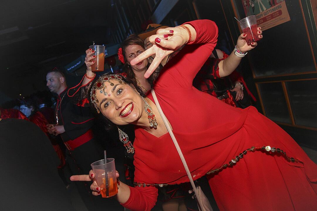 Faschingsparty vom Feinsten in der Stadthalle Stadtsteinach.