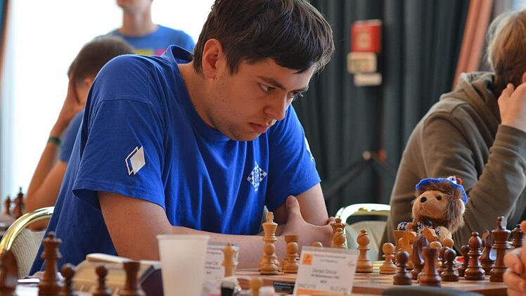 Die volle Konzentration auf das Schachspiel hat sich für Florian Ott ausgezahlt.