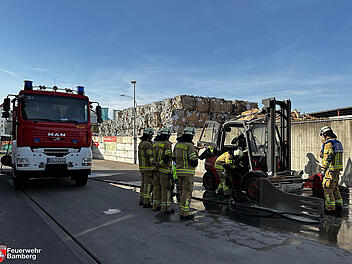 Bamberg: Brand in Hafengebiet - Mitarbeiter reagieren geistesgegenwärtig