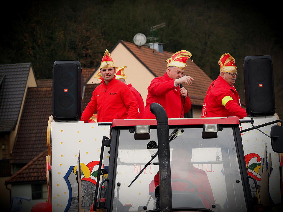 Beste Faschingslaune in Aura/Saale