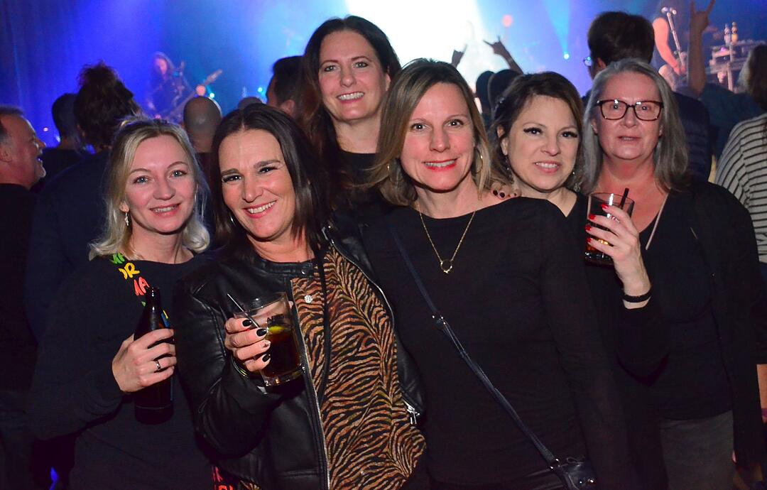 Mit ALLSTAR live auf der B&uuml;hne und Ph&auml;t J&auml;nnys H&ouml;use als Vorband!