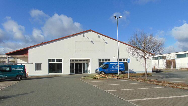 Der ehemalige Netto-Markt Foto: Petra Malbrich