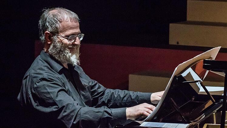 Impressionen vom Schumann-Liederabend in der Coburger Reithalle: Claudi RizziFoto:Jochen Berger