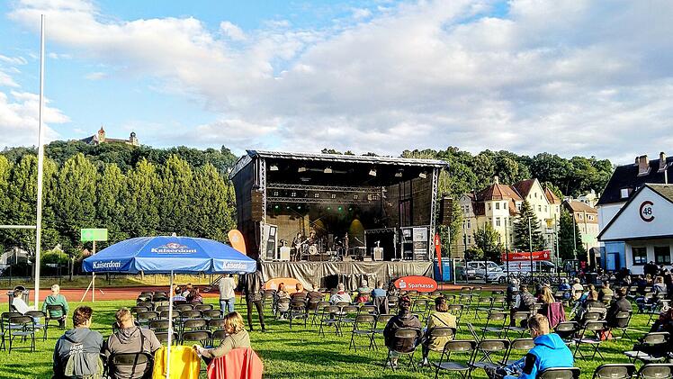 Impressionen vom Abschlusswochenende des Festivals "Coltur" auf dem Sportgelände des TV 1848 Coburg.Foto: Jochen Berger