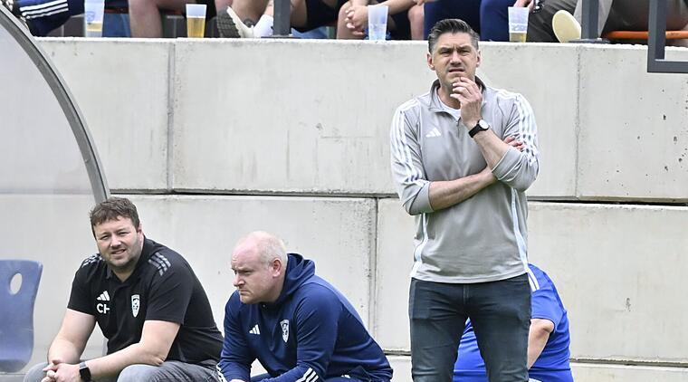 "M&ouml;nche" verlieren 1:4 - Engel: "Brutal und viel zu hoch"