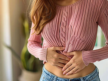Morbus Crohn verstehen: Symptome und Behandlungsmöglichkeiten