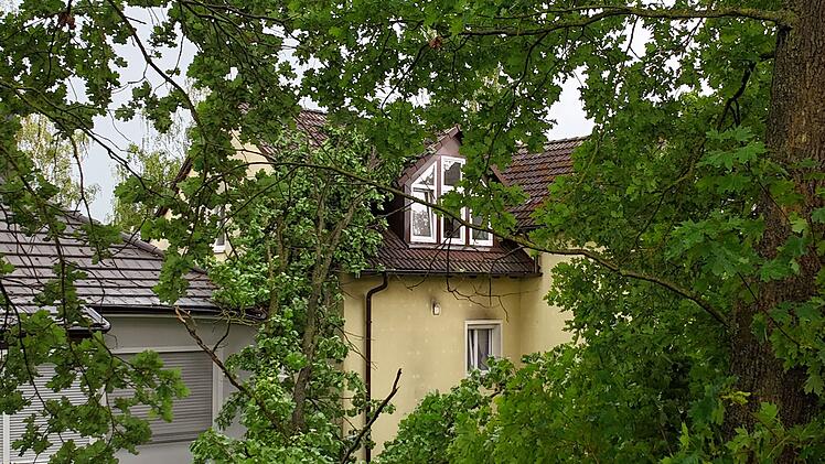 Unwetter w&uuml;tet im Raum Schwabach - Bilder zeigen Ausma&szlig;